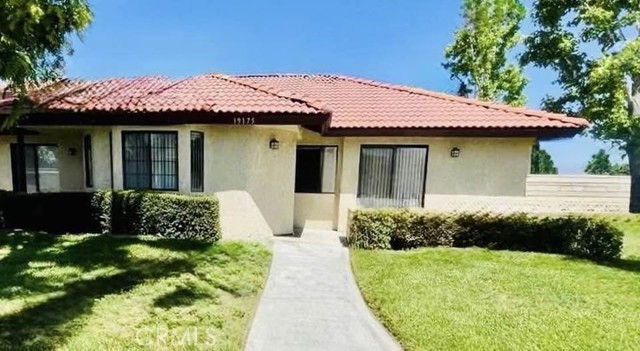 Property photo of 19175 Elm DR