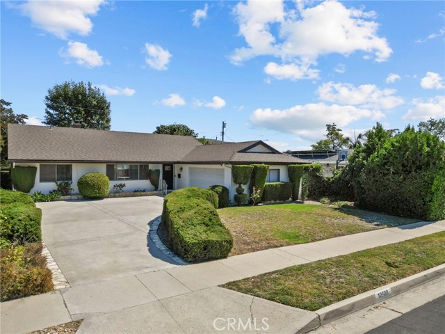 Property photo of 10508 Collett