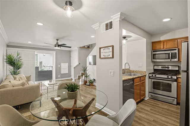 Property photo of 355 N Maple ST
