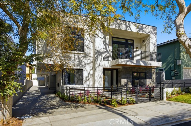 Property photo of 2005 Mathews