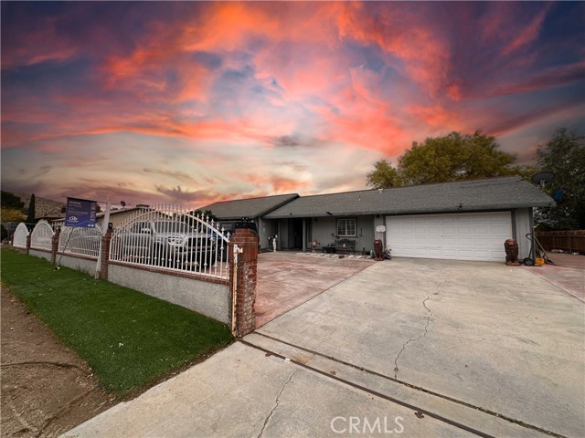 Property photo of 17204 Longmeadow Ave