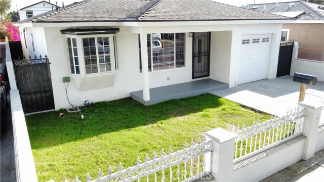 Property photo of 1402 E O