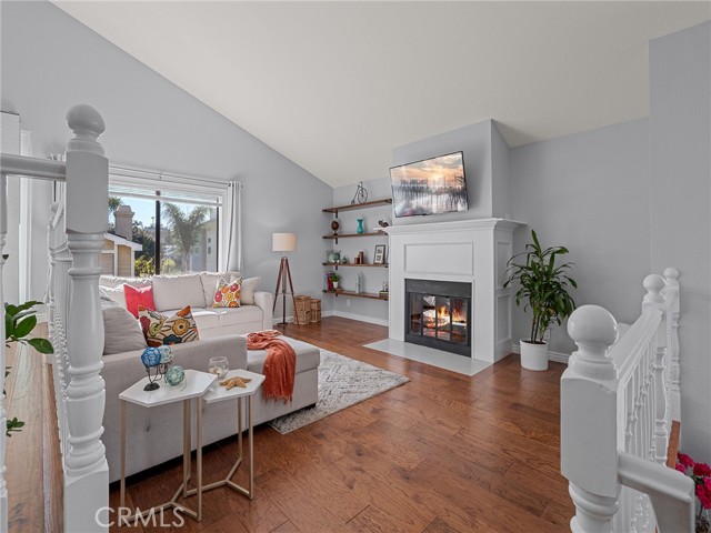 Photo of 1916 Marshallfield Ln