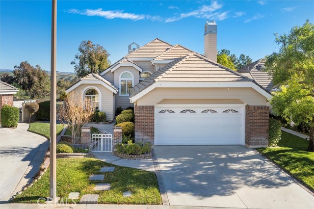 Property photo of 26008 Lucerne CT