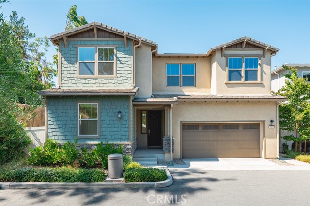 Property photo of 15 Greensboro CT