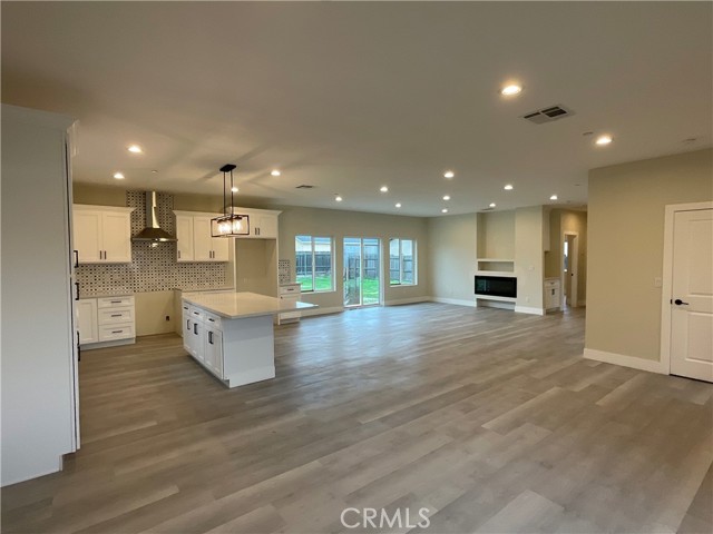 Property photo of 310 N Western