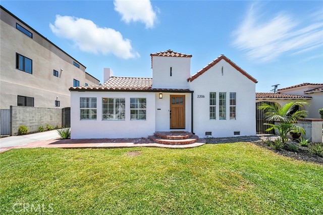 Photo of 2206 W 78th