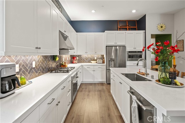 Property photo of 26957 Winding Trail CT