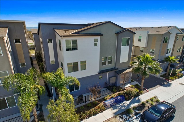 Property photo of 319 N Standard