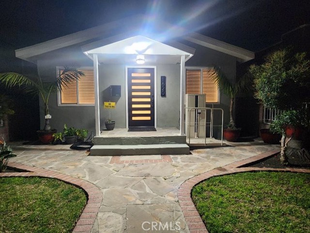 Property photo of 1620 W 59th PL
