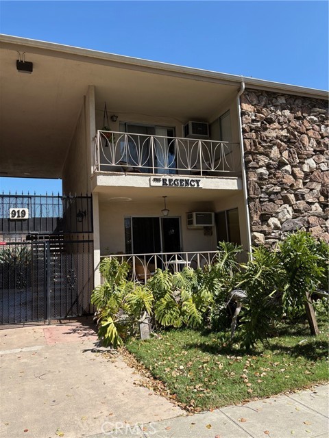 Property photo of 919 N Minter ST