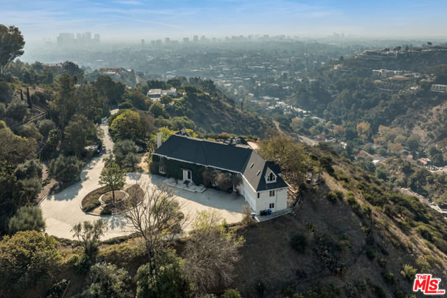 Property photo of 1501 Tower Grove DR