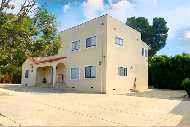 Property photo of 10109 La Tuna Canyon RD
