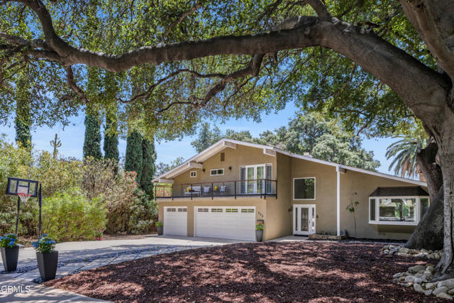 Photo of 448 W Montecito Av