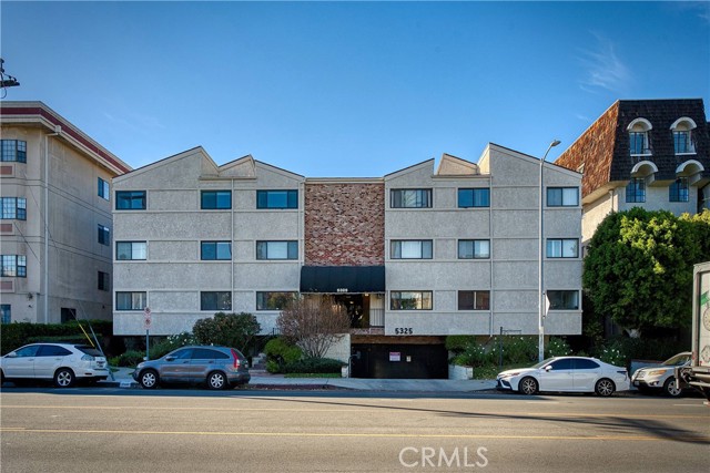 Property photo of 5325 Lindley AV