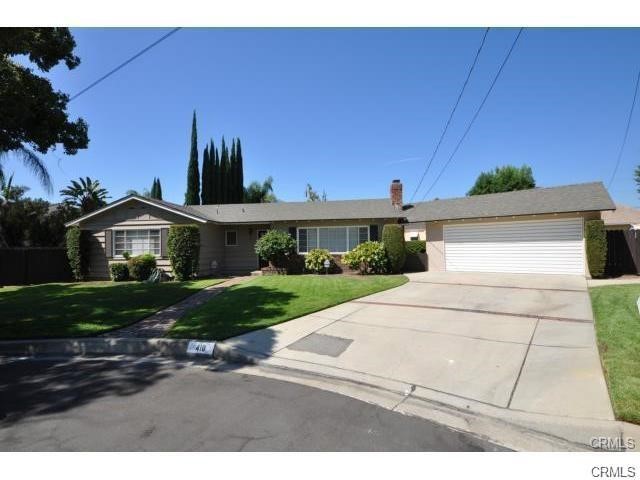 Property photo of 410 Robbins Dr