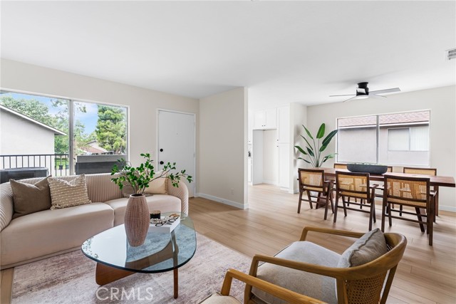 Property photo of 1738 N Cedar Glen DR