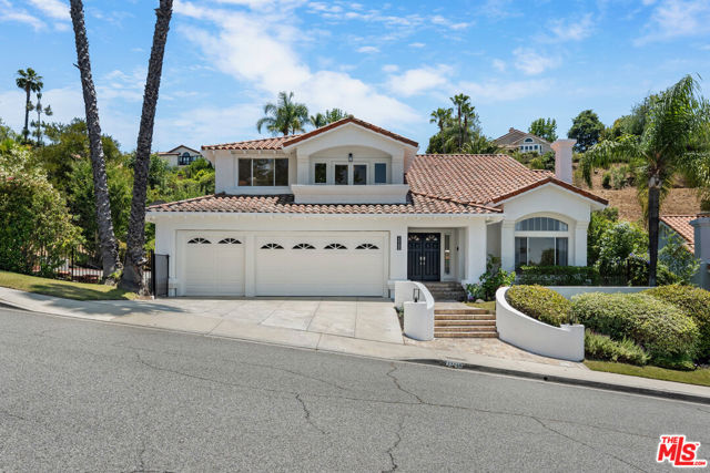 Photo of 22248 Cairnloch St