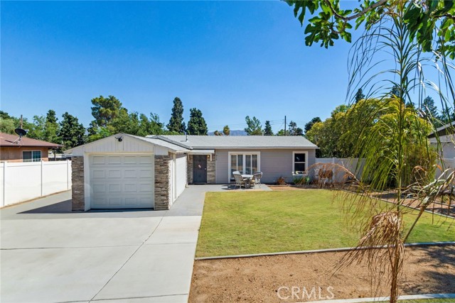 Property photo of 310 Santa Rita PL