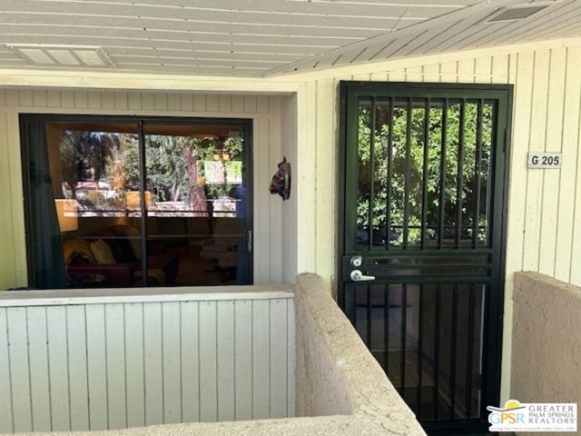 Property photo of 2809 N Los Felices CR