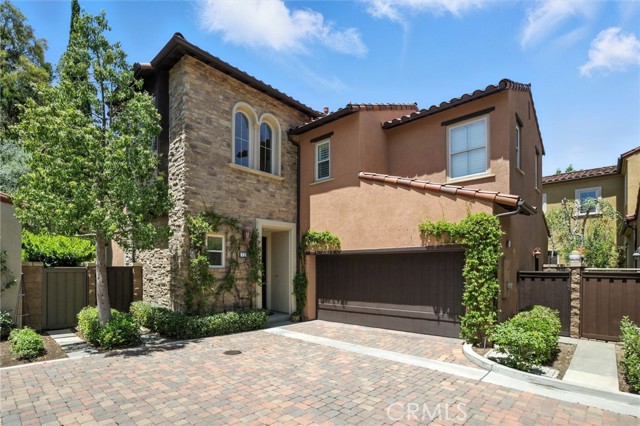 Property photo of 72 Shade Tree