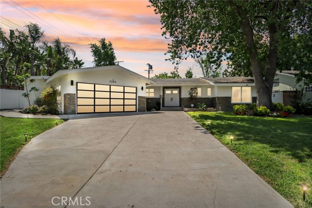 Property photo of 23414 Clarendon ST