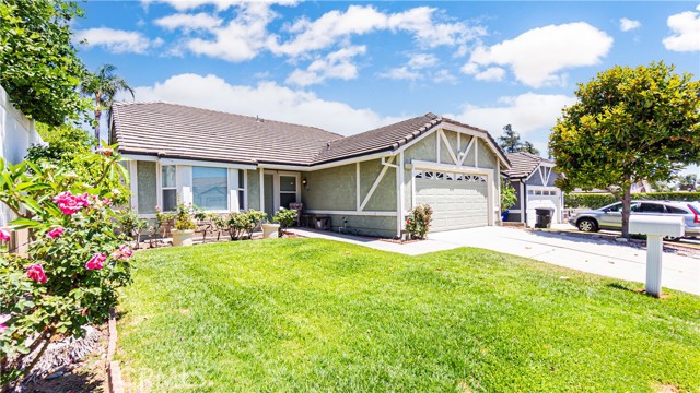 Property photo of 7339 Greenbriar PL
