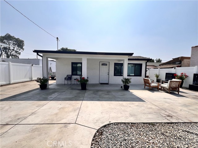 Property photo of 326 S Mcbride AV