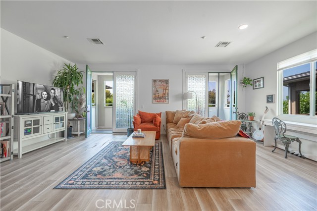 Property photo of 1448 N Fair Oaks AV