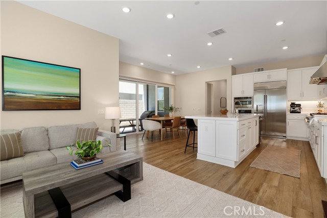 Property photo of 27512 Golden Currant PL