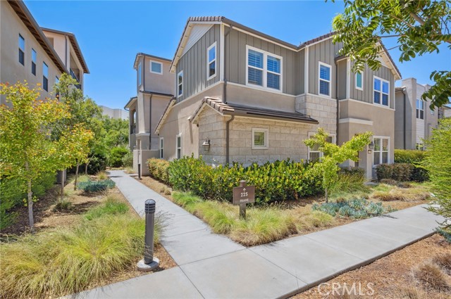 Property photo of 225 Frame