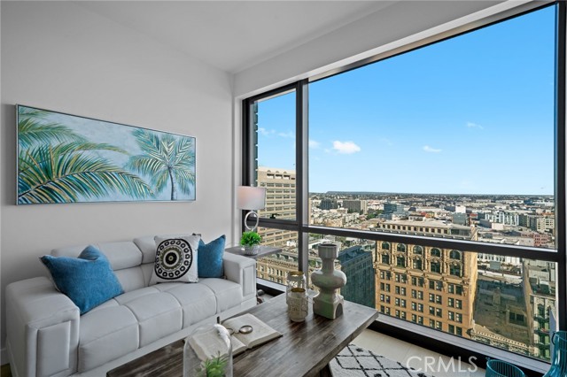 Property photo of 400 S Broadway