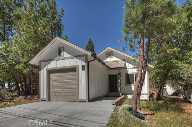 Property photo of 374 Los Angeles AV