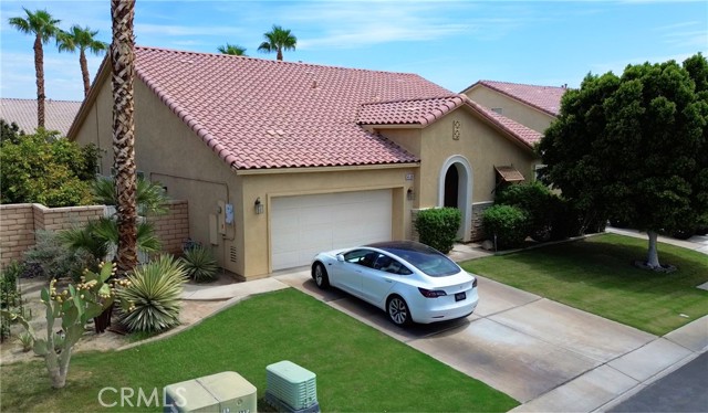 Property photo of 41396 Farmer CT