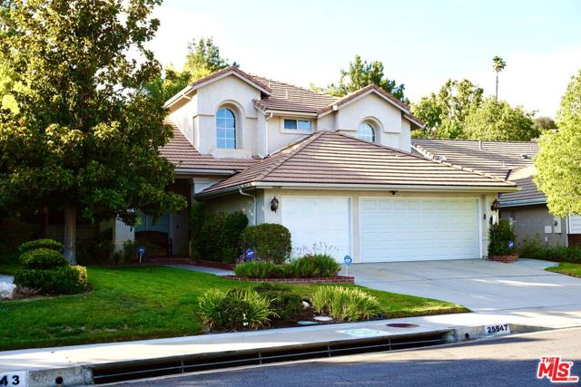 Property photo of 25547 Clemens CT