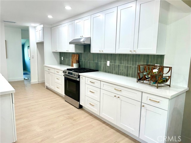 Property photo of 1305 S Westchester DR