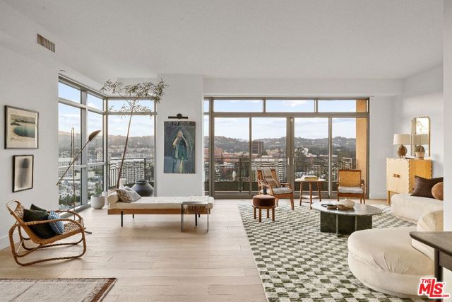 Property photo of 10800 Wilshire BL