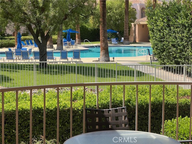 Property photo of 500 E Amado RD