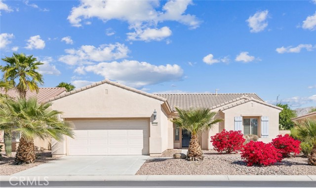 Property photo of 81726 Avenida Sombra