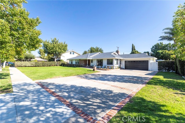 Property photo of 18812 Oak Ridge DR