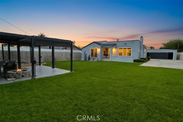 Property photo of 15952 Norcrest DR