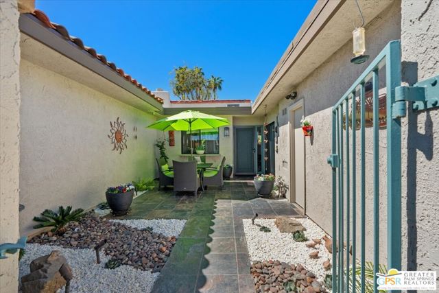 Property photo of 1219 Via Tenis