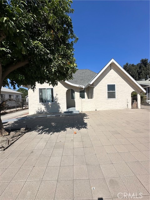 Property photo of 244 E 10th