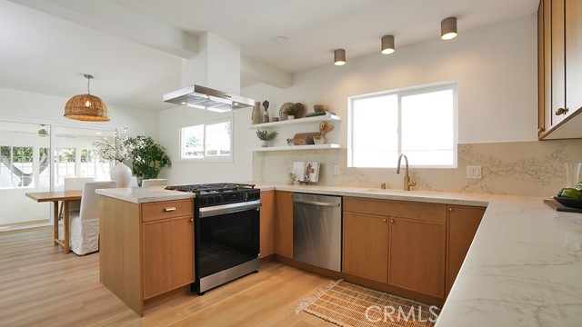 Property photo of 579 N Century