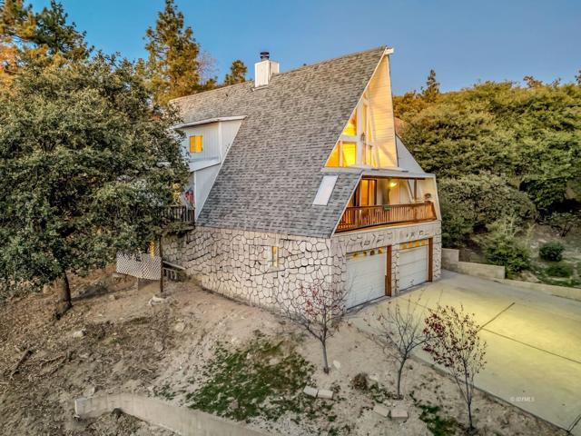 Property photo of 26750 Saunders Meadow RD