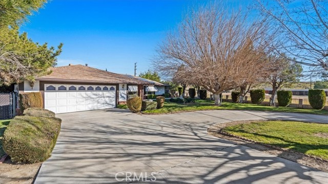 Property photo of 16885 Lambert LN