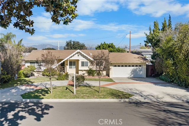 Property photo of 643 E Michelle ST