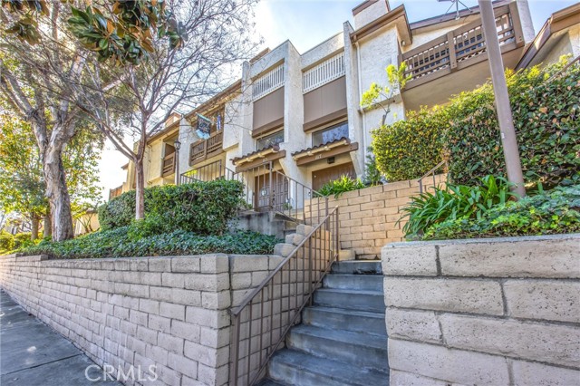 Property photo of 1115 Walnut Grove