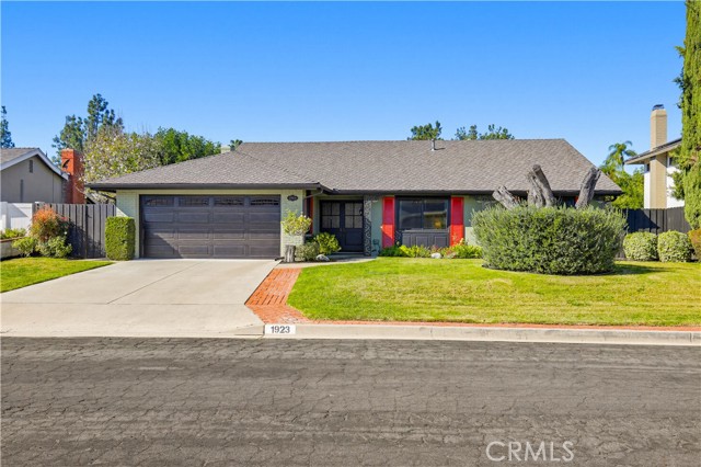 Property photo of 1923 Overlook Road