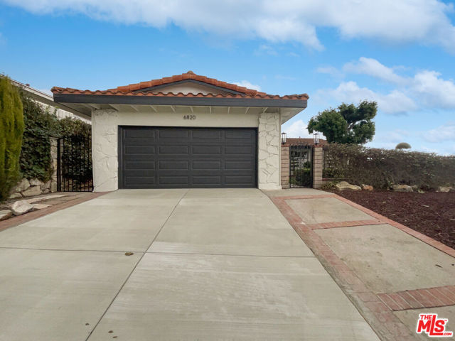 Property photo of 6820 Abbottswood DR